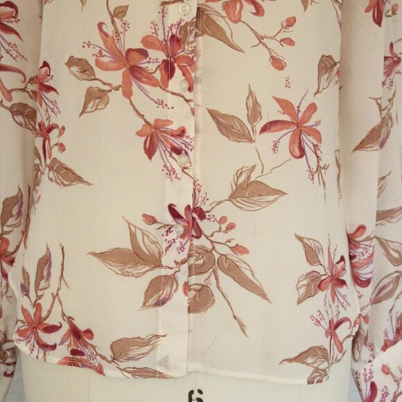 Vintage 1970s Shirt, Campus Casuals Floral Print Button Down Blouse, Long Sleeve - Picture 4 of 10